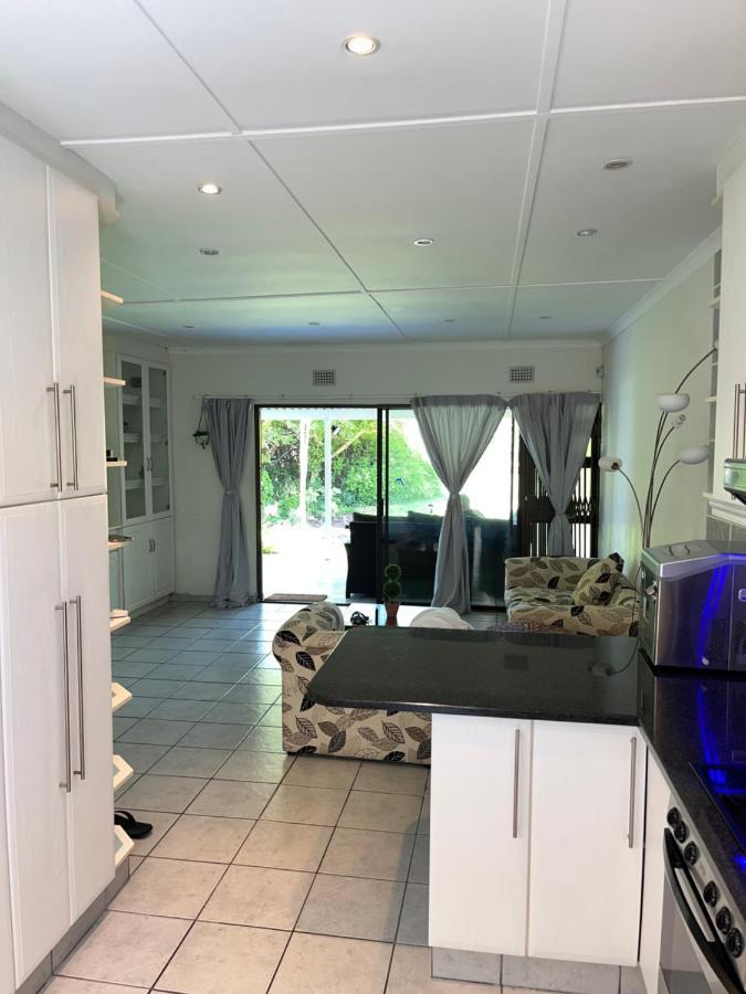 Mtunzi Park, 39 Peaceful Shores Scottburgh Exterior foto