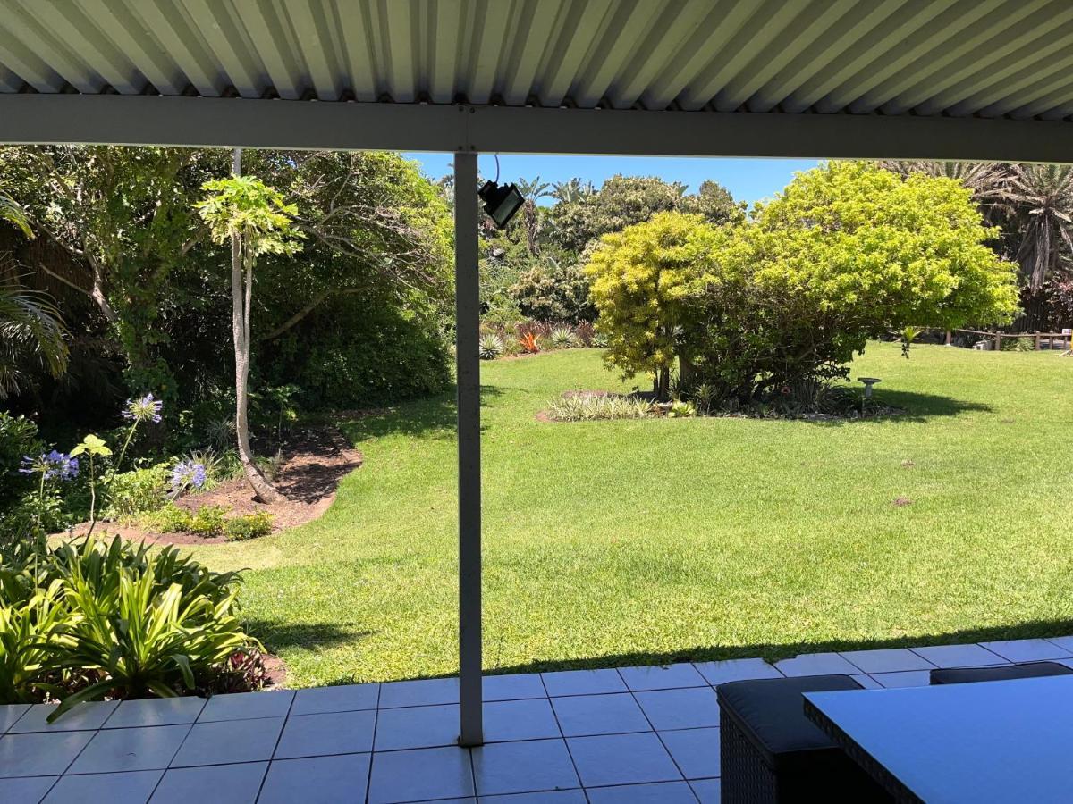 Mtunzi Park, 39 Peaceful Shores Scottburgh Exterior foto