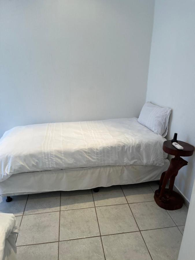 Mtunzi Park, 39 Peaceful Shores Scottburgh Exterior foto